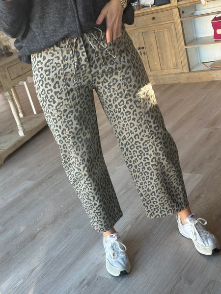 Leopard Jeans