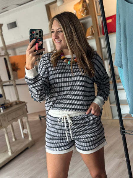 Stripe Ribbed Short in Black