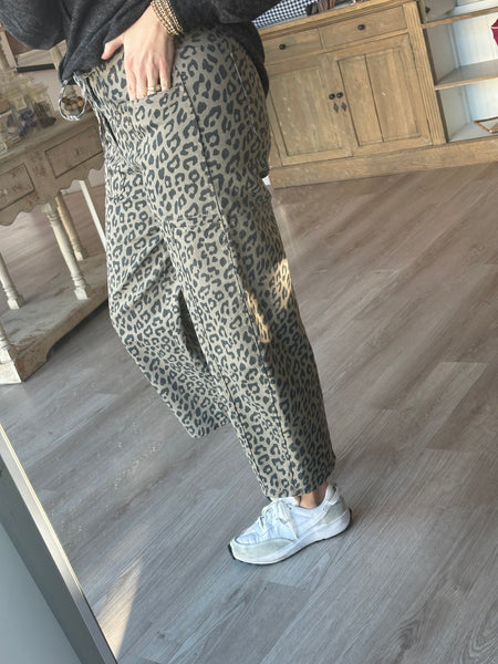 Leopard Jeans