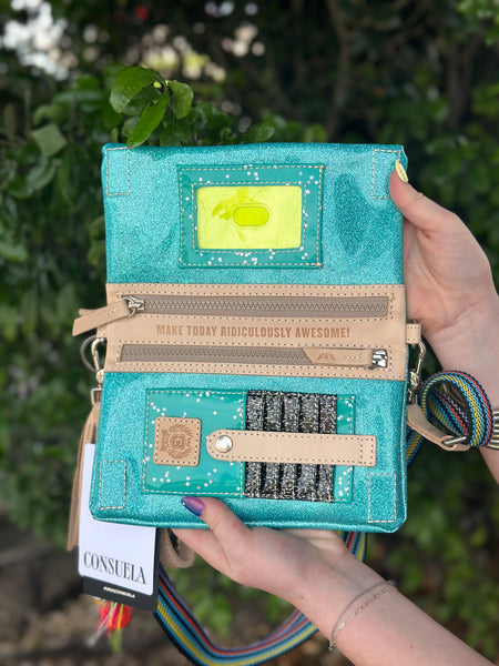 Lumi Uptown Crossbody