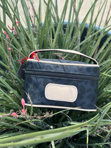 Mini Make-up Case in Dark Leopard