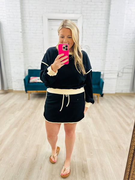 Black Skort