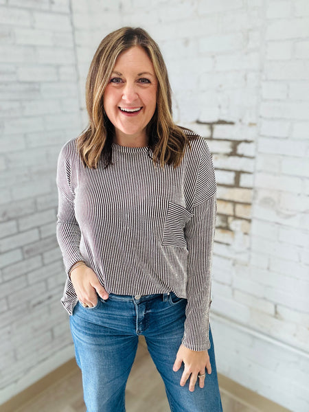 Oversized Ribbed Top in Brown