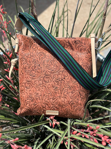 Sally Tour Crossbody