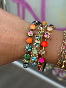 Arm Party Neon