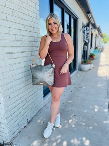 Steppin Out Dress in Mocha
